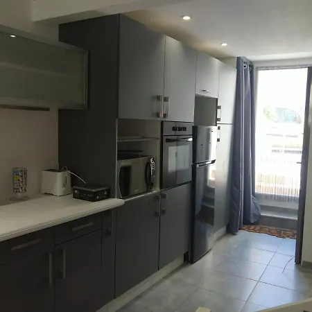 Maison Avec Terrasse Tropezienne *