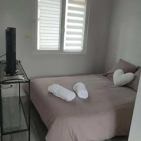 Maison Avec Terrasse Tropezienne *
